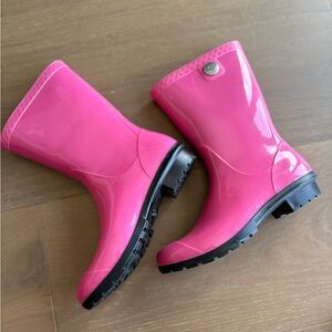 UGG Vibrant Pink Winter Rain Boots